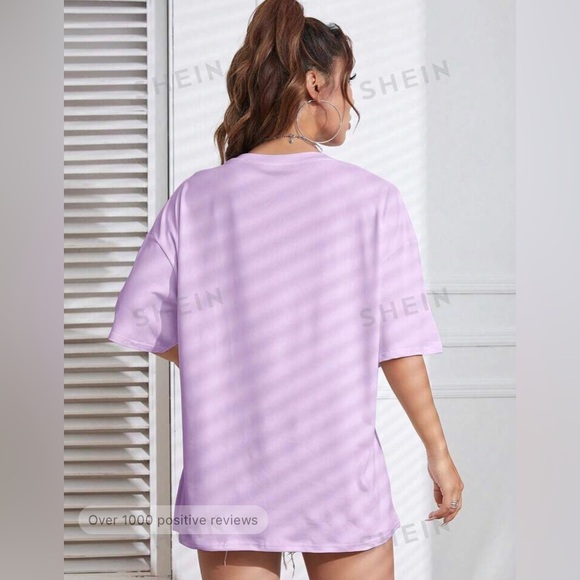 Size small oversized T shirt - Picture 2 of 6